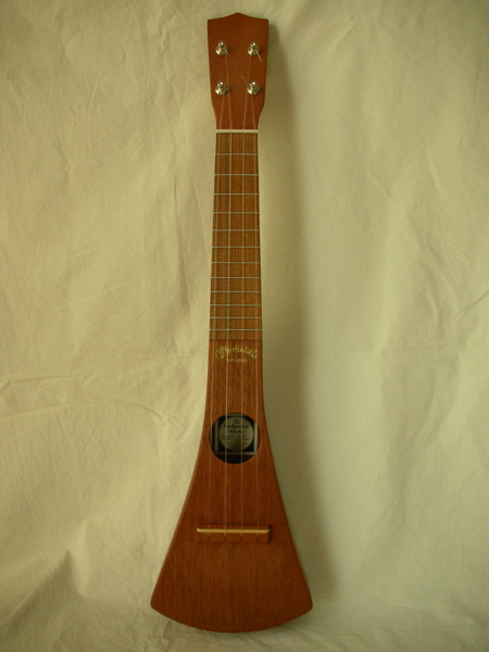 Martin Backpacker Uke: schuntama Ukulele