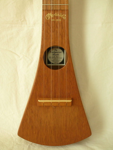 Martin Backpacker Uke: schuntama Ukulele